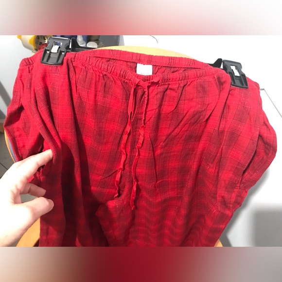 Victoria’s Secret red sparkly checkered 2-pc pajama set - Picture 8 of 16